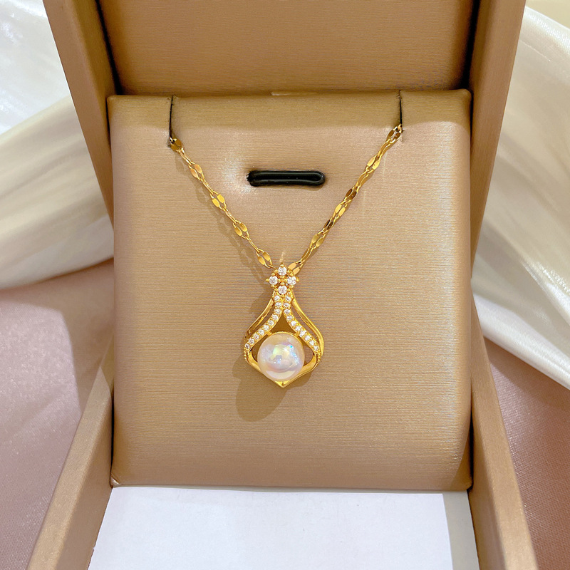 Pearl Trim Chain - Elegancki damski naszyjnik z perłami w