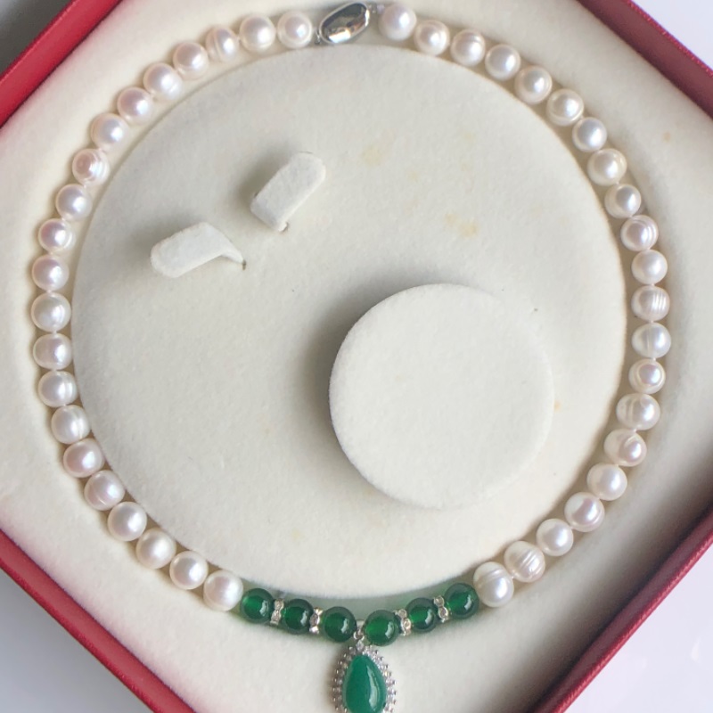 2023 New Classics naturalna pe – Pearl Trim Chain recenzja i cena
