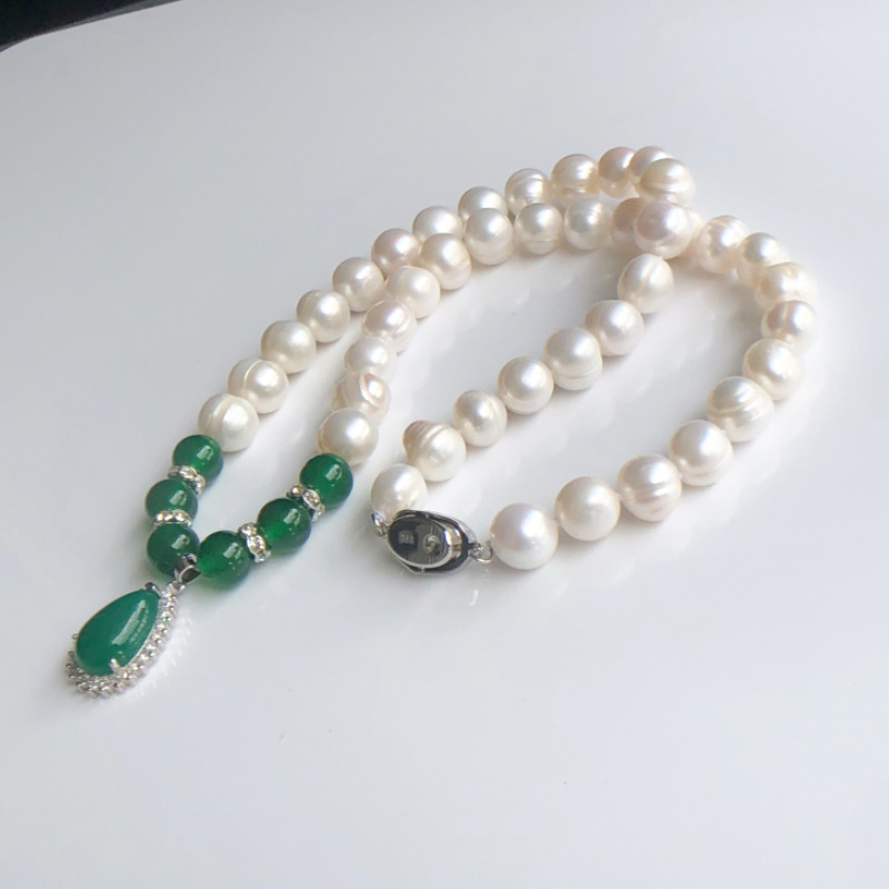 2023 New Classics naturalna pe – Pearl Trim Chain recenzja i cena