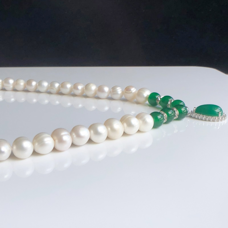 2023 New Classics naturalna pe – Pearl Trim Chain recenzja i cena